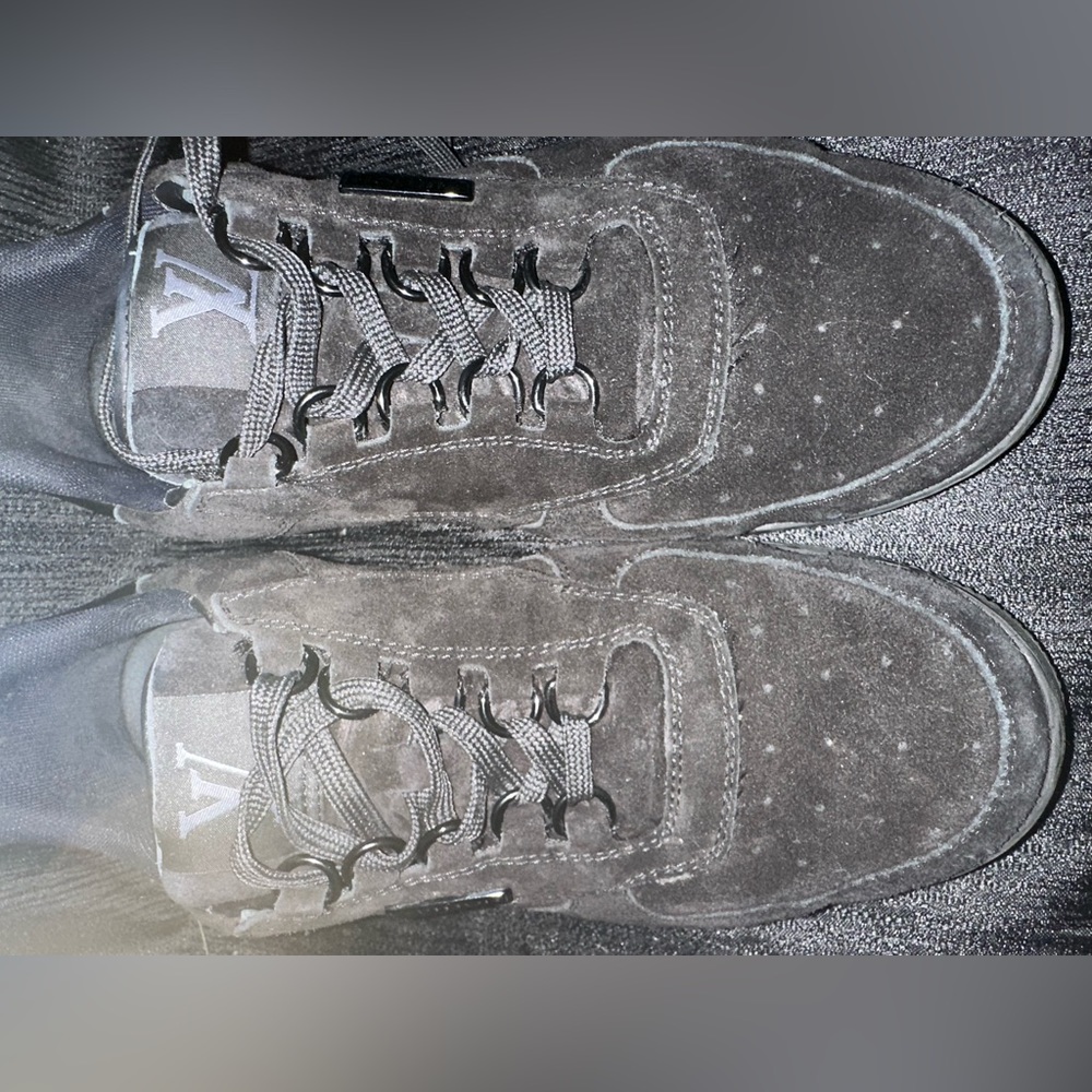 Louis Vuitton ‘Trainer’ Low Black | Suede